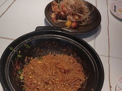 -阿瓦山寨·湘菜现炒·剁椒鱼头王(咸阳总店)