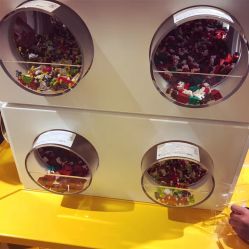 -乐高授权专卖店(朝阳大悦城店)