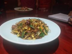 -窄巷子陕菜馆·地道陕西菜(粉巷店)