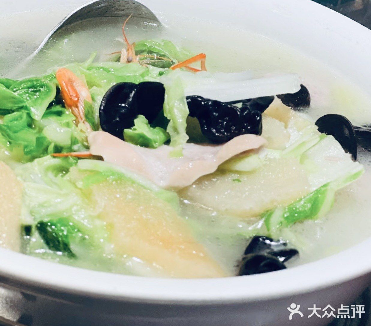 尝鲜大虾，满足美食梦❗️一口油爆虾征服全场～