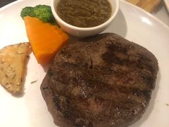 -斗牛士牛排餐厅(嘉里汇店)