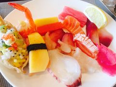 -荣誉国际酒店-云顶旋转餐厅