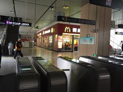 麦当劳(轻轨曹杨路店)-麦当劳(轻轨曹杨路店)