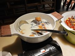 -佬麻雀·新湘菜(珠海金发购物中心店)