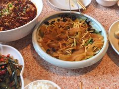 -红樱桃·欢乐餐厅(太原里店)