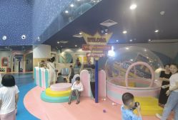-小牧童游乐园(西丽宝能环球汇店)