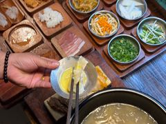 -银米·云南传统过桥米线(双廊黑金冠店)