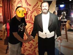 -曼谷杜莎夫人蜡像馆