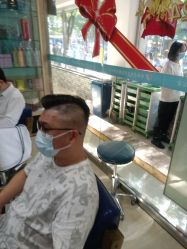 -阿兵荣辉美容理发有限公司