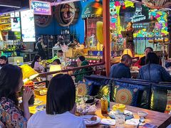 -Famous肥猫墨西哥音乐餐吧(五棵松华熙LIVE店)