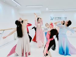 -佑宁舞蹈工作室