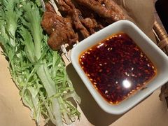-拾光与烟火丨炭火串烧·自贡小活鲜(西村大院店)