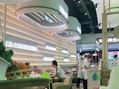 -洪氏嗨捞·广东猪肚鸡·椰子鸡火锅(西咸万象城店)