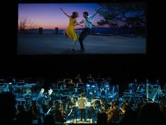 -交通银行前滩31演艺中心