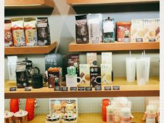 零售区-星巴克(深圳佳宁娜友谊广场店)