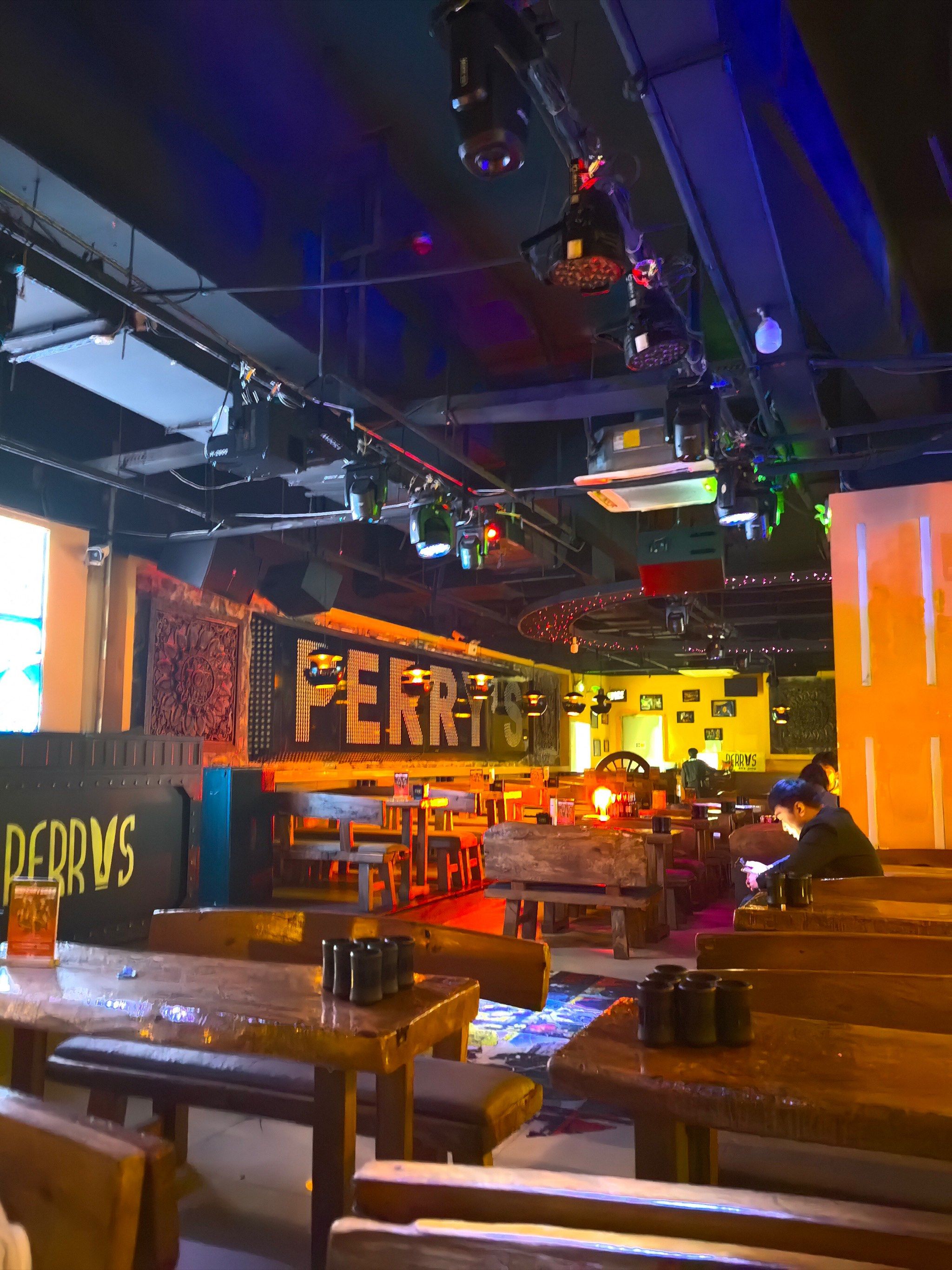 传说中五角场人气旺盛的酒吧