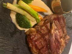 -龙虾酒吧扒房(宁波香格里拉店)