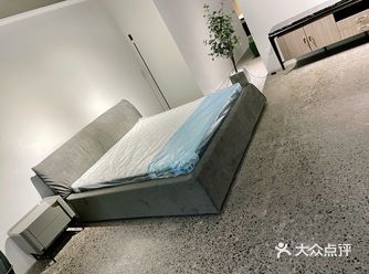 看的见，摸的着，感受的到，真诚是一种不加掩饰不加掩盖