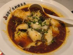 -渝是乎酸菜鱼(龙旗购物中心店)