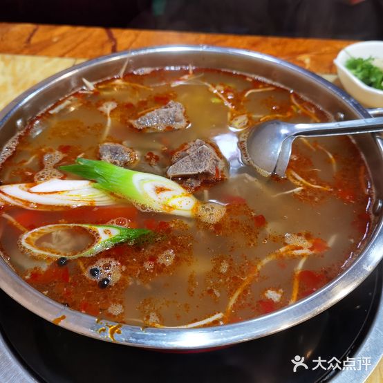 贵州酸汤火锅(政院小区店)