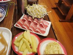 -沸炉重庆老火锅(军事博物馆店)