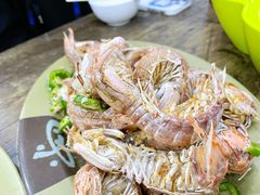 椒盐濑尿虾-贞姨美食·老字号海鲜大排档