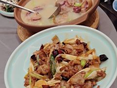 -牧雲子·臻选云南菜 .商务宴请(泰然大厦店)