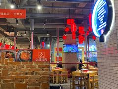 大堂-么肆烤肉·中式自助·烤肉大排档(街道口季佳PAI店)