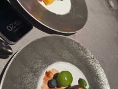 -Da Ivo哒伊沃意大利魔镜餐厅(外滩店)