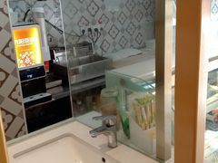 -华辉拉肠(宝华店)