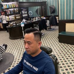 -海文先生国潮烫染男士理发馆
