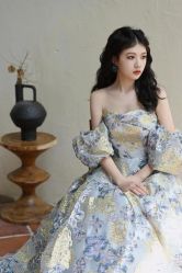 -艾米婚纱&婚礼策划