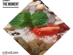 -姚姚酸菜鱼·金戈戈香港豉油鸡(喜荟城联名店)