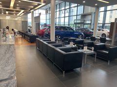 -长沙中升聚星奔驰4S店(望城店)