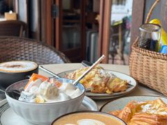 -Le Banneton Café French Bakery