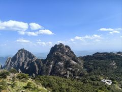 -光明顶山庄