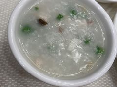-万山楼海鲜酒家·二十三年老字号