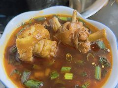 蘸料油碟-石灰市毛记烧鸡公(解放碑店)