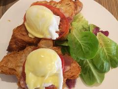 -Common Table · Brunch & Coffee