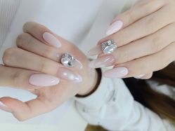 -尤米一站式美甲美睫