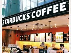 -星巴克(汤臣国贸大厦店)