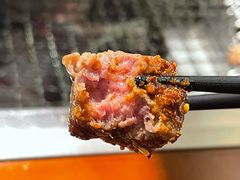 雪花肉粒-肉甲韩国木炭烤肉(新壹街1店)