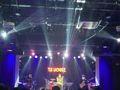 -TZ House音乐现场(茅台店)