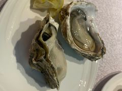 -亚洲国际大酒店·云顶阁旋转自助餐厅