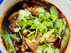招牌坨坨牛肉米线-山城盅盅面