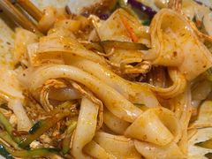 -陇上秦轩西安biangbiang面(朝龙汇店)