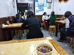 大堂-覃肥叔桂林米粉(粮道街店)