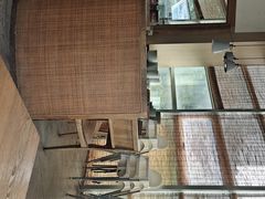 -蜜桃餐厅·伴山(湖滨商业街店)