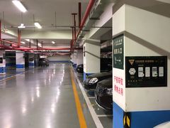 -华联力宝购物停车场(华联力宝购物中心店)