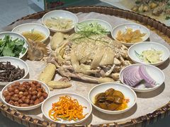 -大树头·森林餐厅(石碁店)